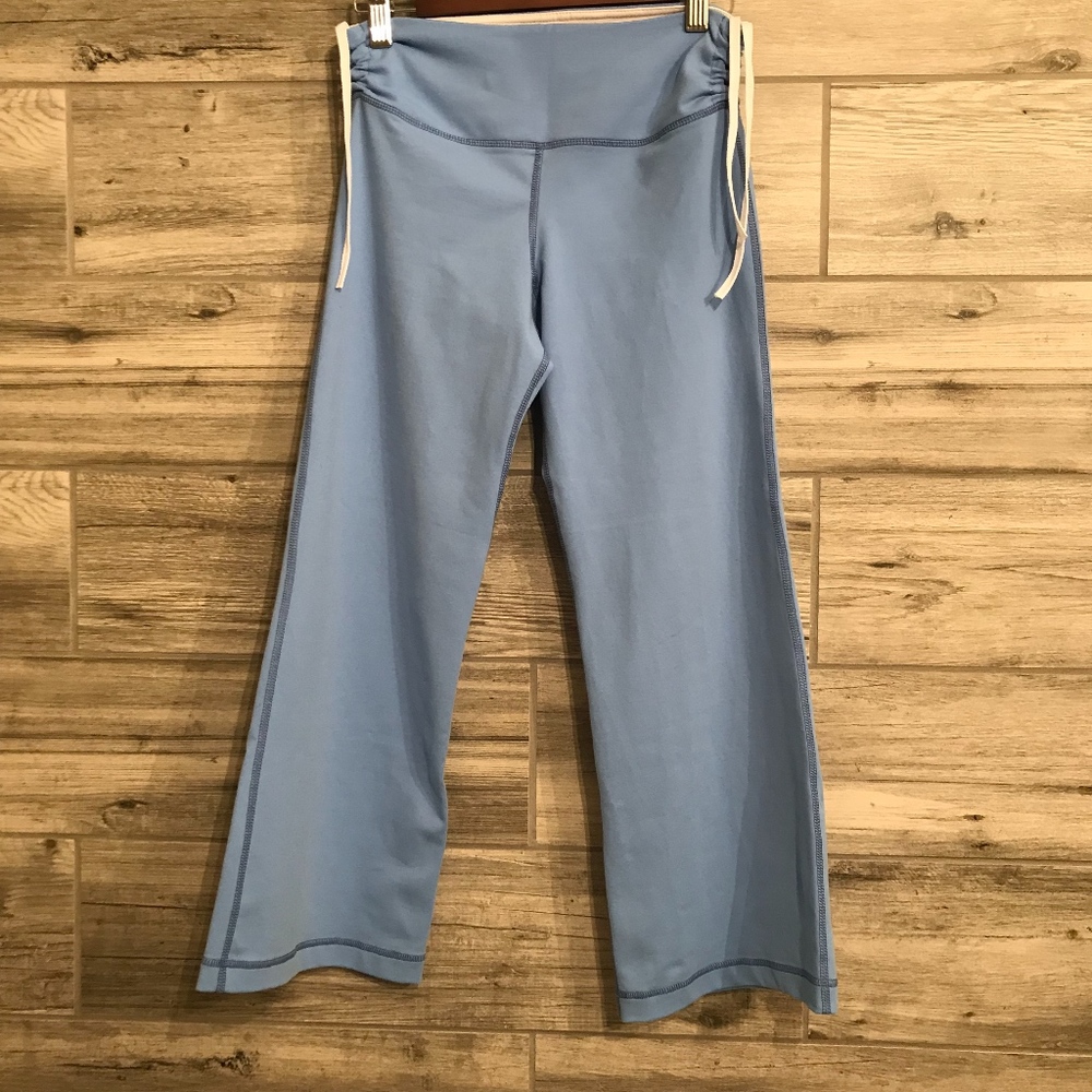 Lululemon crop pants / leggings, blue, size 4